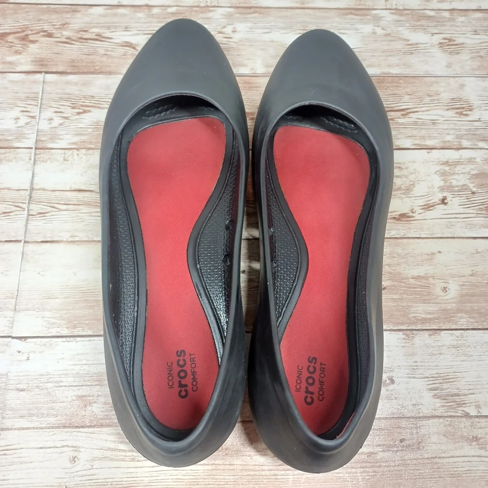CROCS Solid Black Flat Ballet Loafer Slipper Dress Shoes Iconic Comfort Size 9